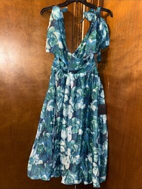 Lulu's Teal & Navy Floral Tie-Shoulder Midi Dress